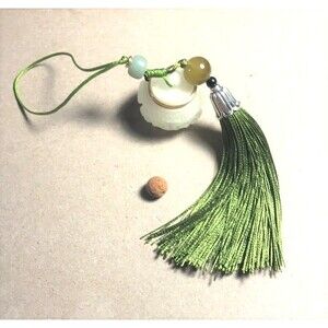 Beautifully Carved Green Jade  Fragrance Bottle with Bead for Scent